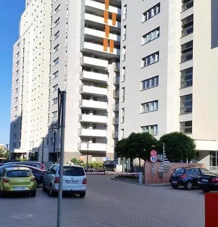 Appartamento Apartament Ze Slonecznym Ogrodem Danzica